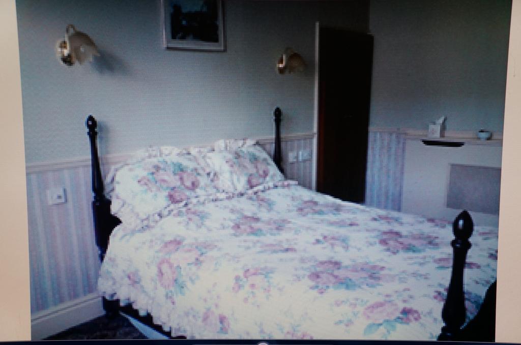 The Captain Guesthouse Scarborough Exteriör bild